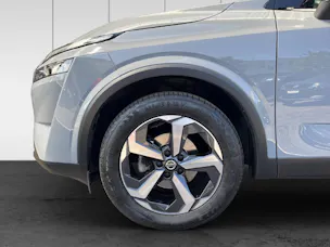 NISSAN Qashqai 1.3 DIG-T 158 N-Connecta
