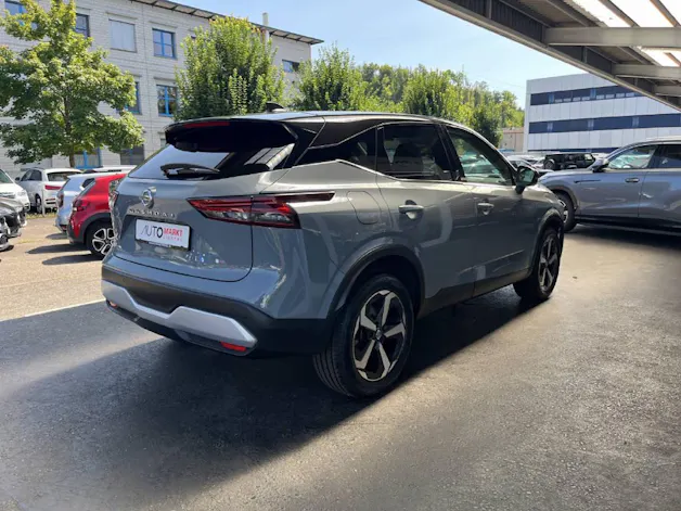 NISSAN Qashqai 1.3 DIG-T 158 N-Connecta