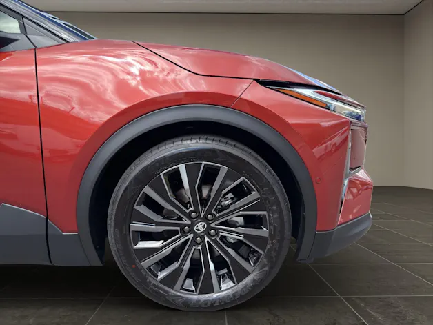 Toyota C-HR+ Premium AWD