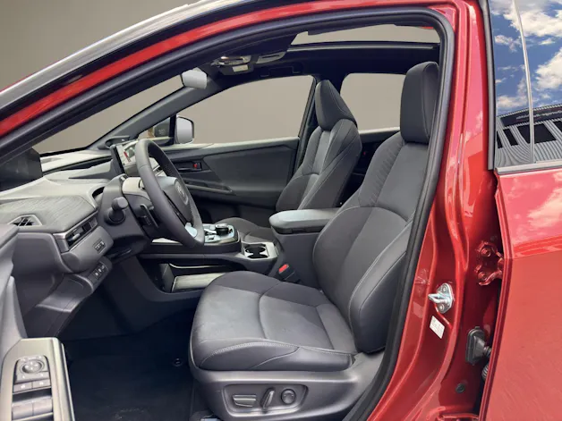 Toyota C-HR+ Premium AWD