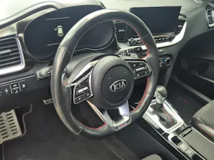 Kia Ceed 1.6 T-GDi GT