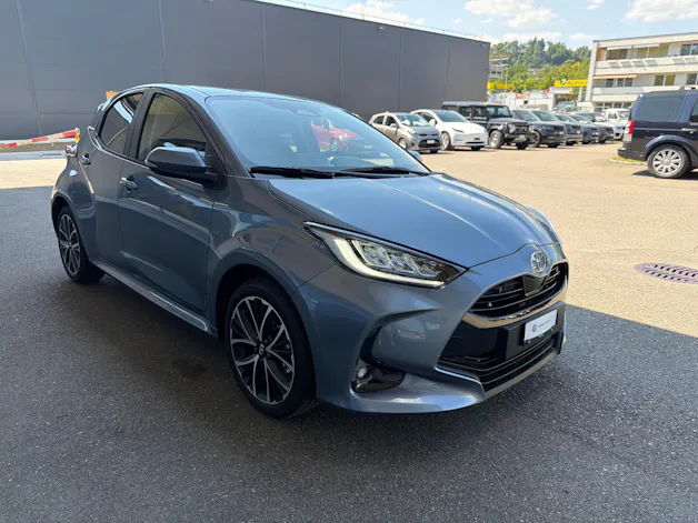 Toyota Yaris 1.5 VVT-i HSD Trend