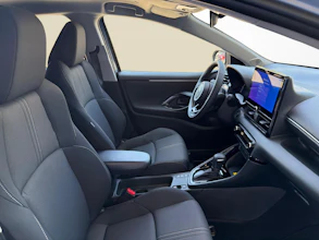 https://vehicle.imgix.net/4410915/e5789b05-5b3e-4062-8c9b-3958be8fcf35.jpg