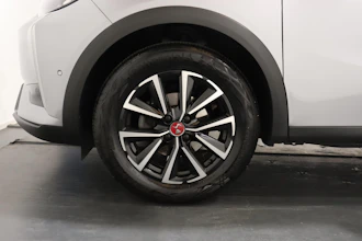 https://vehicle.imgix.net/4410929/10c8ba2f-ef14-4051-9bde-2b5ba957bb29.JPG