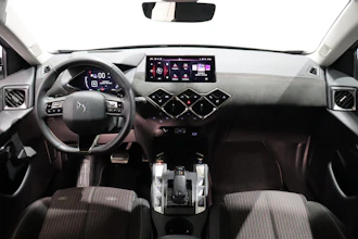 https://vehicle.imgix.net/4410929/5369af82-5157-411a-b8d0-b5d7cd269fcc.JPG