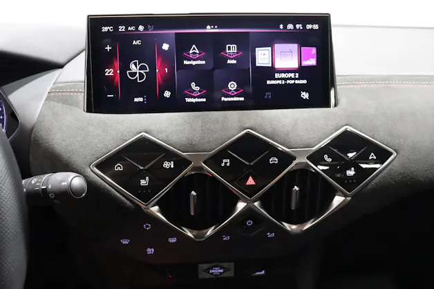 DS Automobiles 3 Crossback 1.2 PureTech 130 Ligne Noire