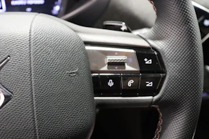 Fahrzeugbild DS AUTOMOBILES 3 Crossback 1.2 PureTech 130 Ligne Noire