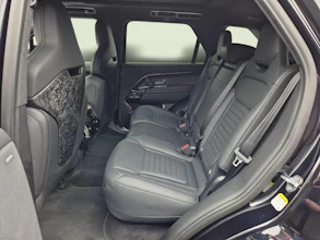 https://vehicle.imgix.net/4410961/7c6957e3-c7a8-448d-bc1c-2cff274d7743.jpg