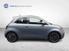 https://vehicle.imgix.net/4410968/b5200133-0a50-4610-8973-dfb4b4f79b44.jpg