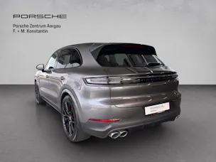 PORSCHE Cayenne S