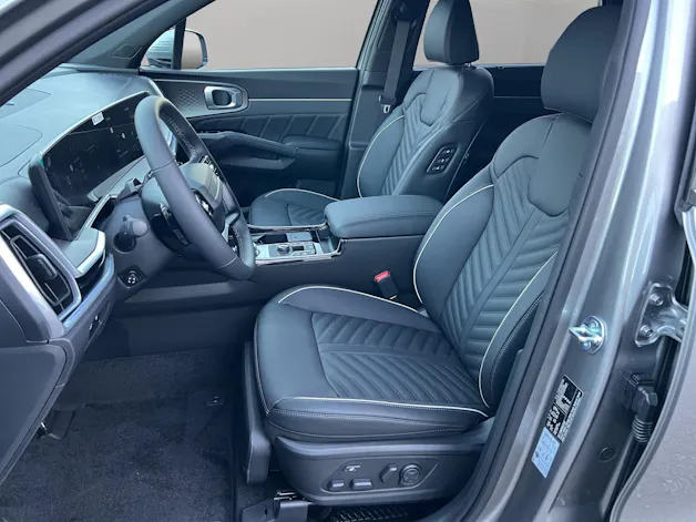Kia Sorento 2.2 SmartD Style 7P / 7 Jahre CH-Herstellergarantie / Head-Up-Display / 0.99 % Leasing-Aktion