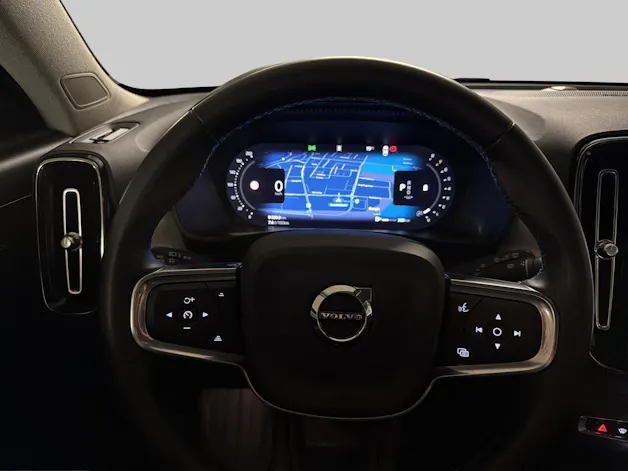 VOLVO XC40 2.0 B4 MH Plus Dark