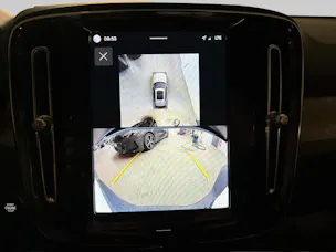 VOLVO XC40 2.0 B4 MH Plus Dark