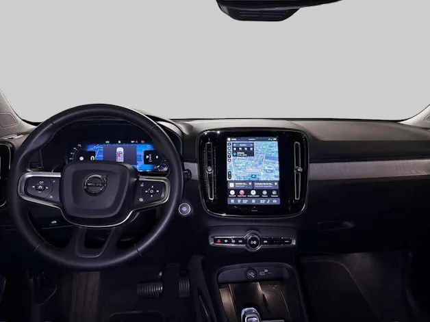 VOLVO XC40 2.0 B4 MH Plus Dark