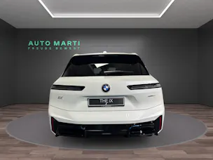 BMW iX xDrive60