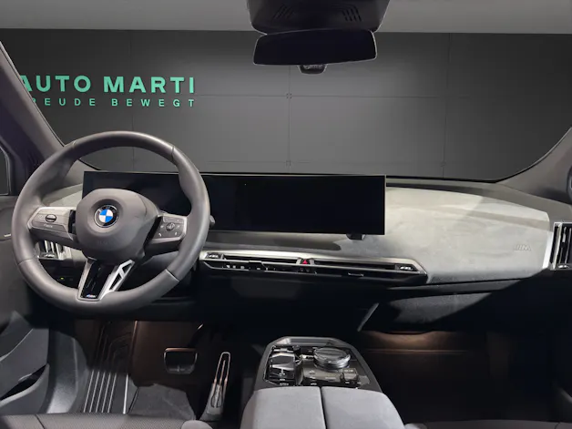 BMW iX xDrive60