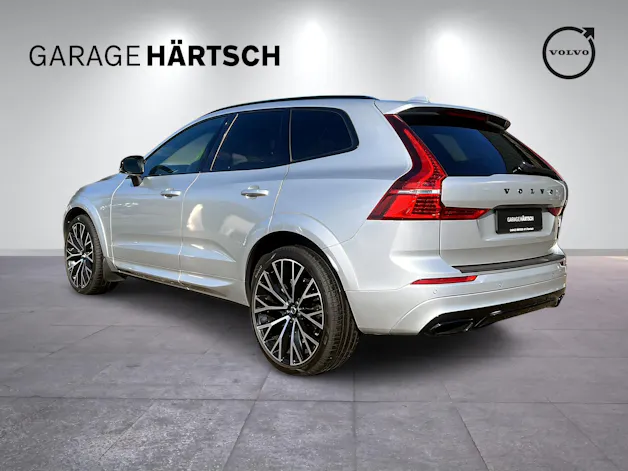 VOLVO XC60 2.0 B4 MH R-Design AWD