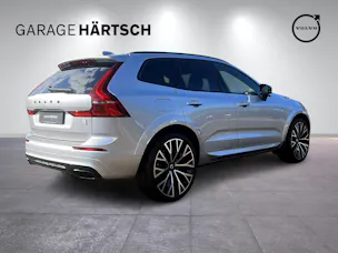 VOLVO XC60 2.0 B4 MH R-Design AWD