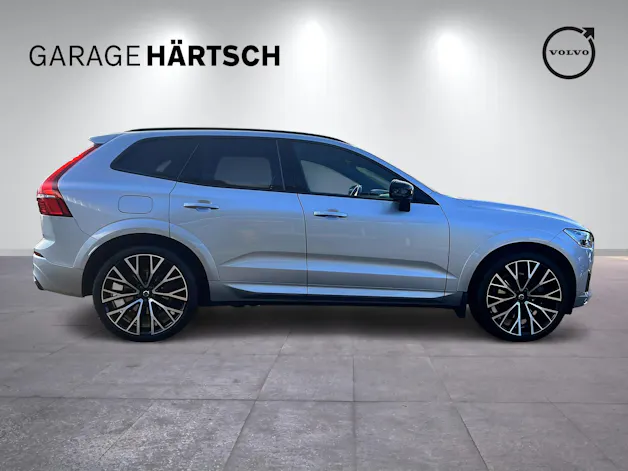 VOLVO XC60 2.0 B4 MH R-Design AWD