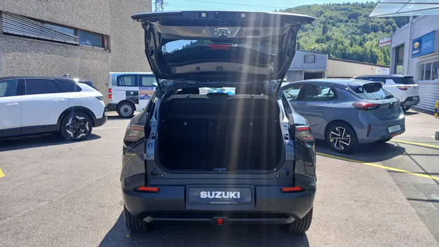 Suzuki e Vitara Sakura Top 4x4