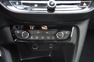 OPEL Corsa 1.2 T Hybrid Viva