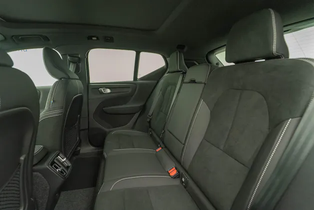Volvo XC40 2.0 B4 MH Black Edition