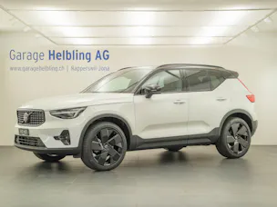 Volvo XC40 2.0 B4 MH Black Edition