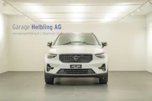 VOLVO XC40 2.0 B4 MH Black Edition