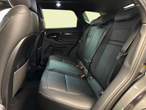 https://vehicle.imgix.net/4411075/ea8f78a0-37c4-4b71-bf64-a7b46c941d54.jpg