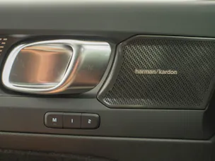Volvo EX40 Twin Black Edition AWD