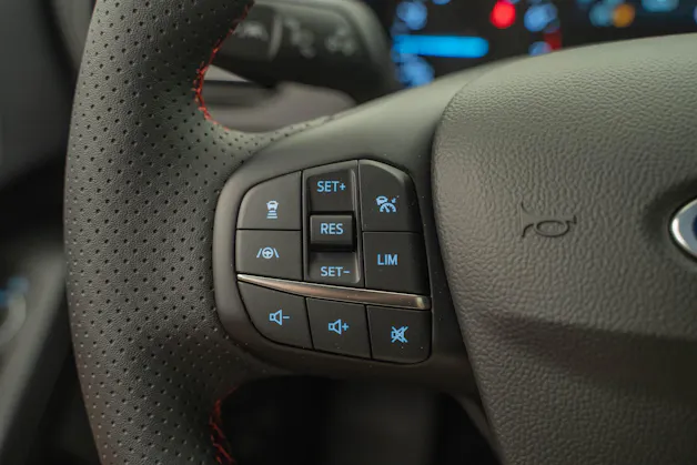 Ford Focus Station Wagon 1.0i EcoB Hybrid 155 ST-Line