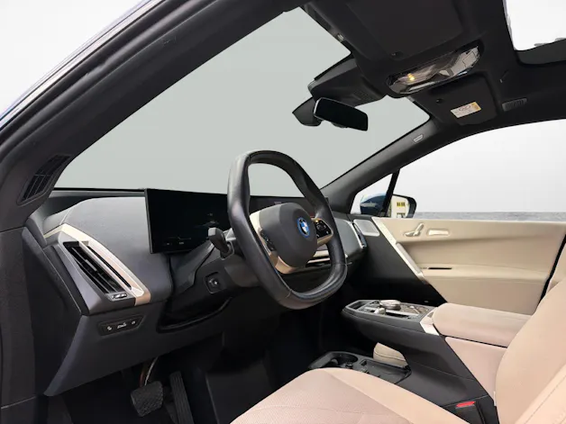 BMW iX M60