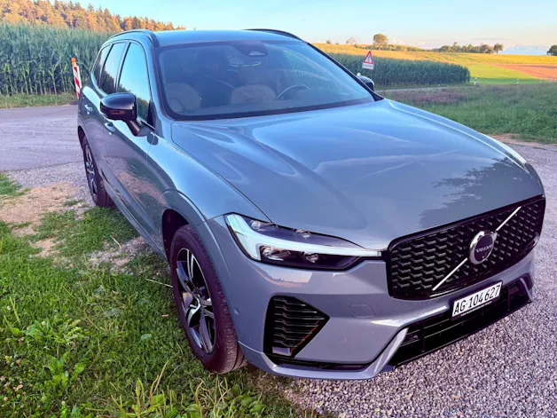 Volvo XC60 2.0 B4 MH R-Design AWD