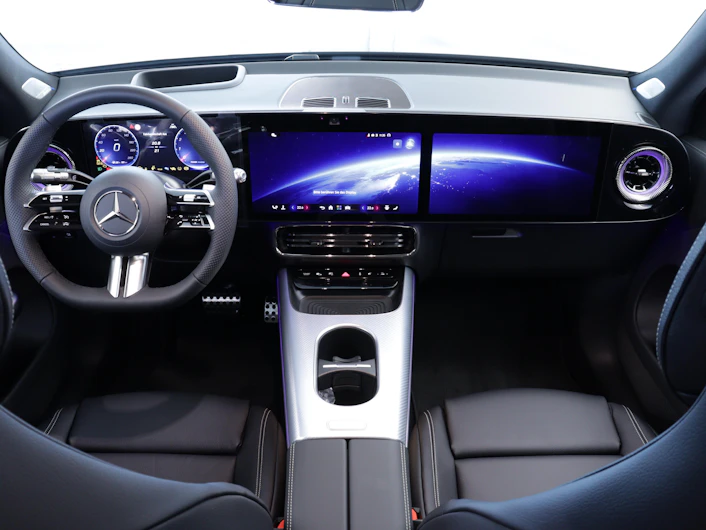 Fahrzeugbild MERCEDES-BENZ GLB 220