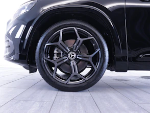 Fahrzeugbild MERCEDES-BENZ GLB 220 4matic