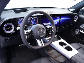Fahrzeugbild MERCEDES-BENZ GLB 220 4matic