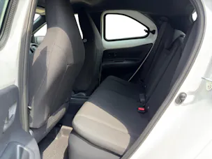 Toyota Aygo X 1.5 VVT-i HSD Comfort