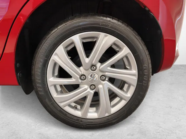 Suzuki Swift 1.2 Piz Sulai Hybrid 4x4 - Ruote invernali incluse