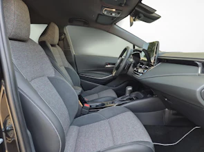 Fahrzeugbild TOYOTA Corolla Touring Sports 2.0 HSD Swiss Edition