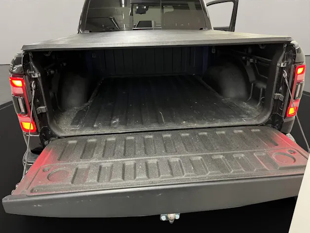 Dodge Ram 1500 Crew Kab. Pick-up Limited 4x4