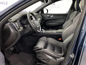 VOLVO XC60 2.0 T6 TE Ultimate Dark eAWD