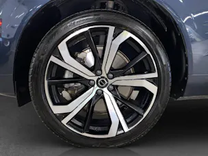 VOLVO XC60 2.0 T6 TE Ultimate Dark eAWD