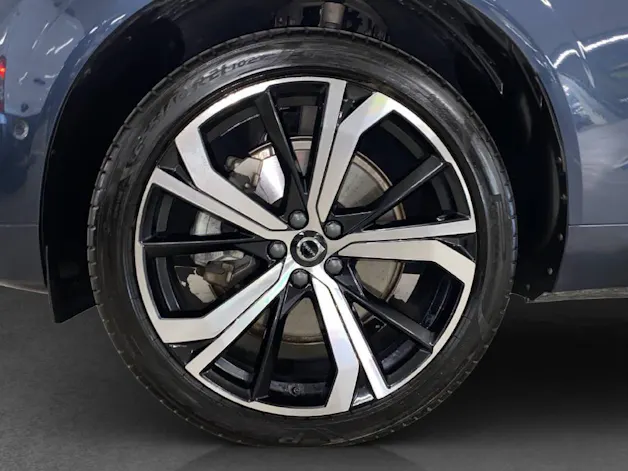 Volvo XC60 2.0 T6 TE Ultimate Dark eAWD