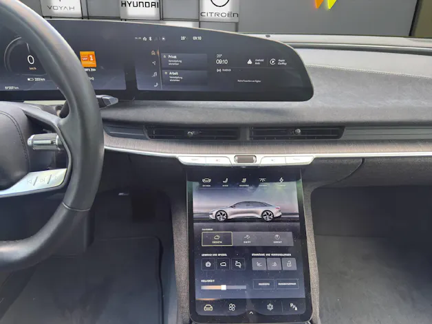 Lucid Air Dream Performance