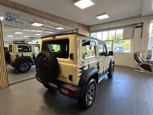 Suzuki Jimny 1.5 Compact Top Automatique 4 Place/4Platz
