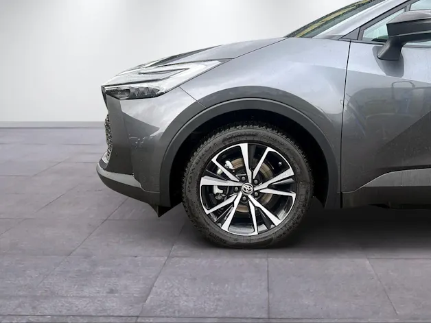 Toyota C-HR 2.0 PHEV Swiss Edition