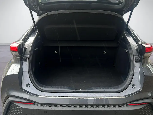 Toyota C-HR 2.0 PHEV Swiss Edition