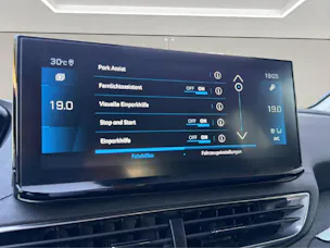PEUGEOT 3008 1.2 PureTech Allure Pack