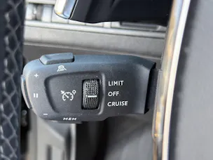 PEUGEOT 3008 1.2 PureTech Allure Pack