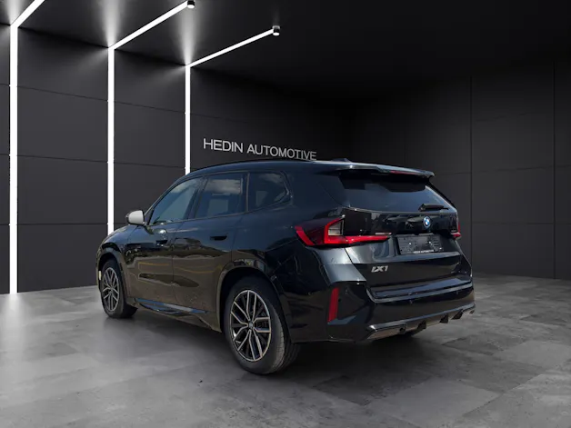 BMW iX1 xDrive30